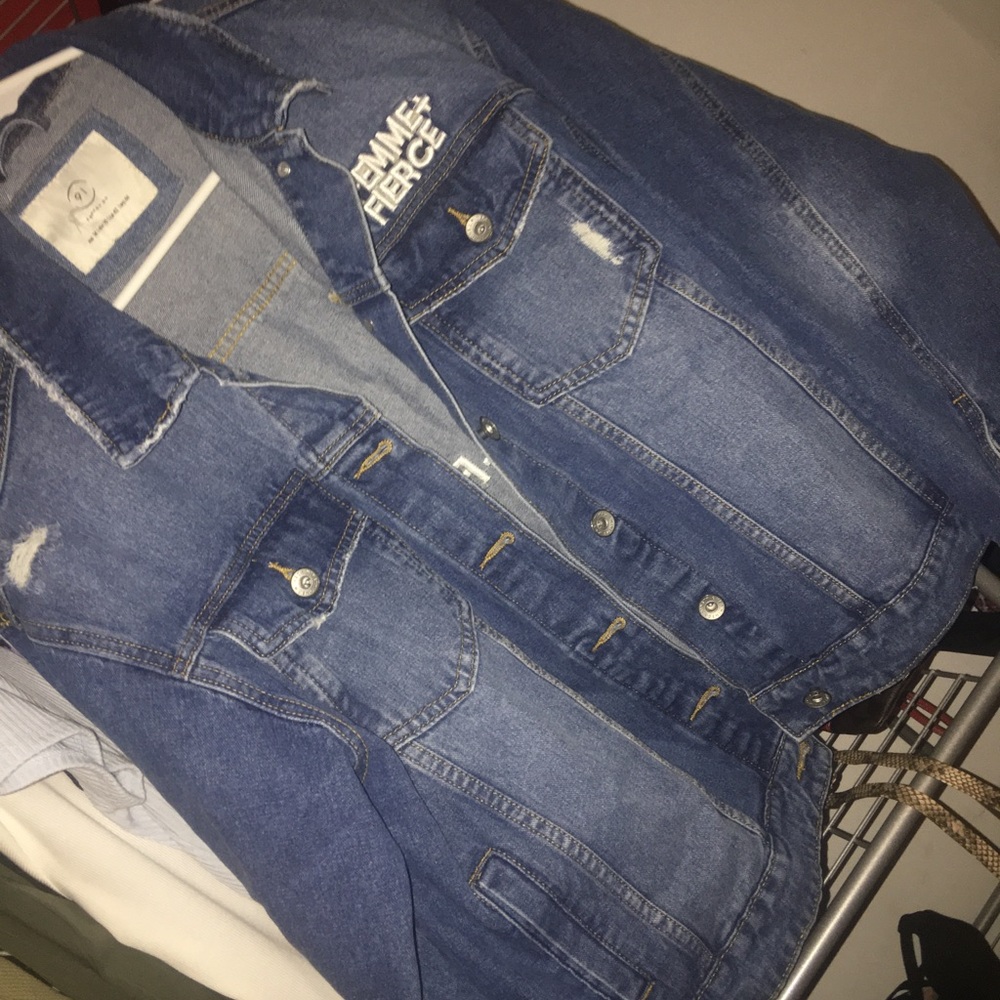Jean jacket - Picture 2 of 2